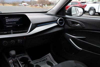 2025 Chevrolet Trax FWD LS