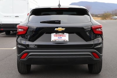 2025 Chevrolet Trax FWD LS