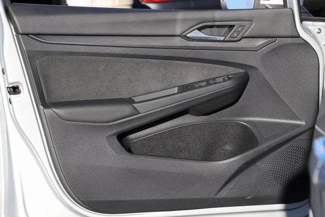 2023 Volkswagen Golf GTI 2.0T Autobahn