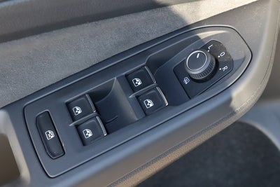 2023 Volkswagen Golf GTI 2.0T Autobahn