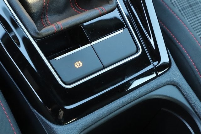 2023 Volkswagen Golf GTI 2.0T Autobahn