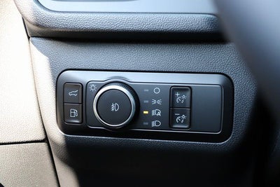2025 Ford Escape Plug-In Hybrid Base