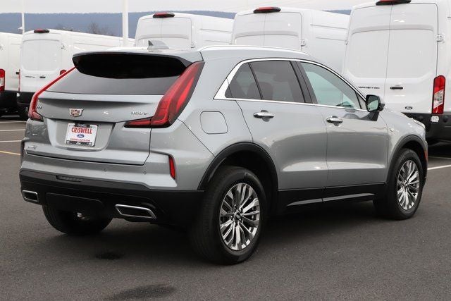 2025 Cadillac XT4 Premium Luxury