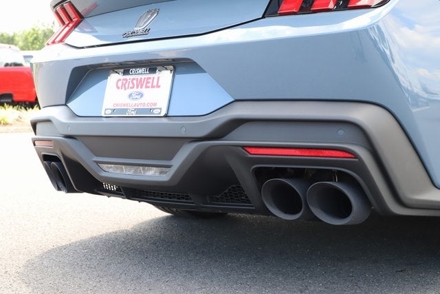 2025 Ford Mustang Dark Horse