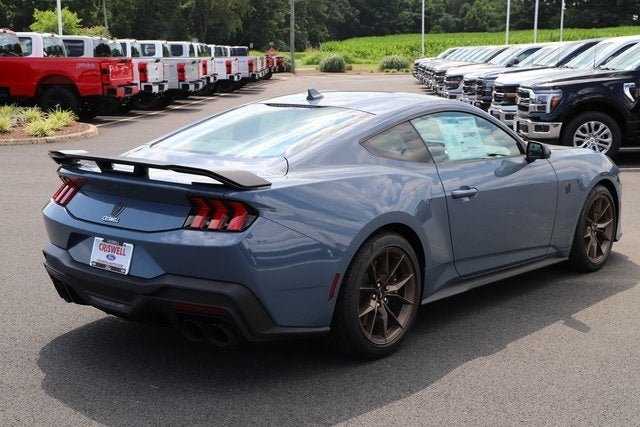 2025 Ford Mustang Dark Horse