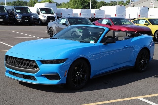 2025 Ford Mustang EcoBoost