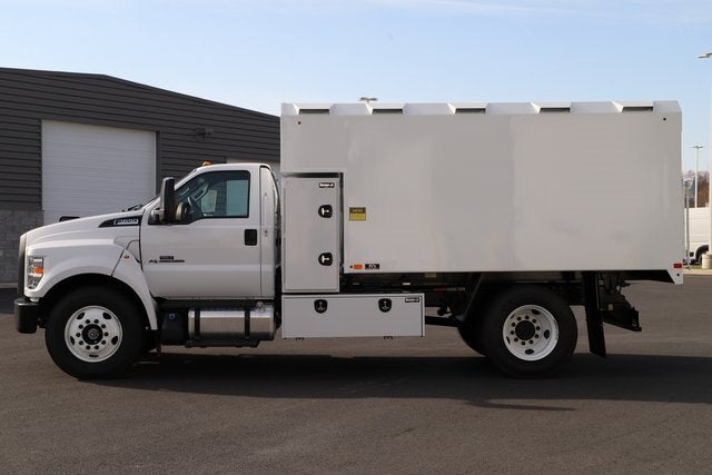 2025 Ford F-650SD Base