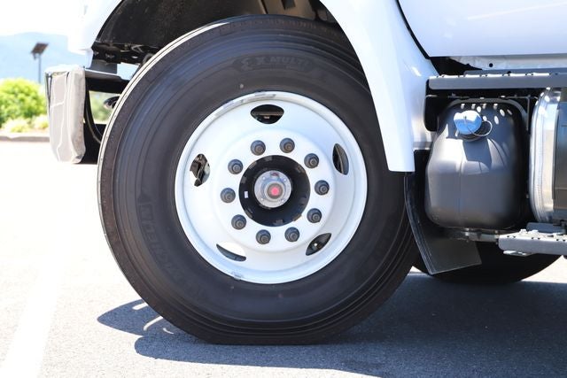 2027 Ford F-650SD Base