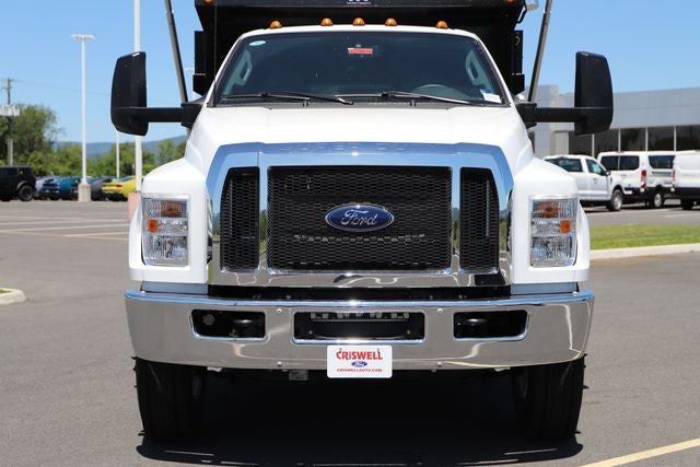 2027 Ford F-650SD Base