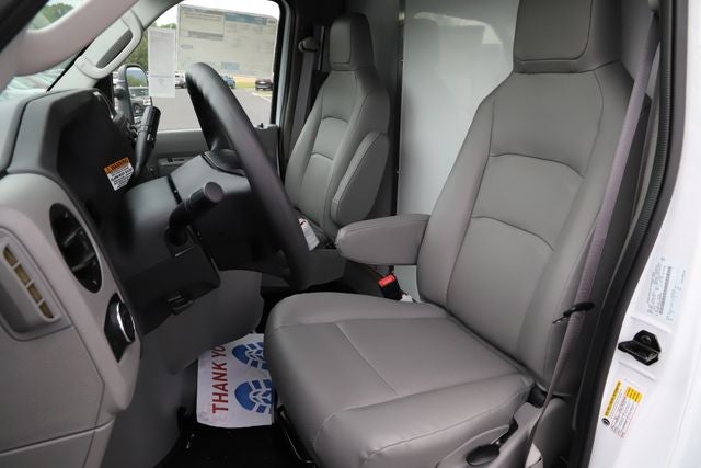 2027 Ford E-350SD Base Cutaway