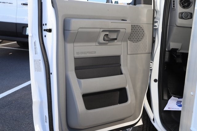 2026 Ford E-350SD Base Cutaway