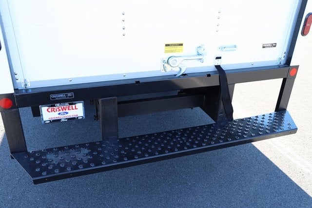 2026 Ford E-350SD Base Cutaway