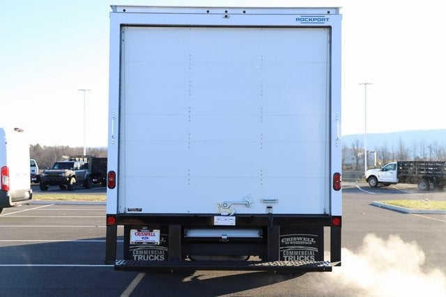 2026 Ford E-350SD Base Cutaway