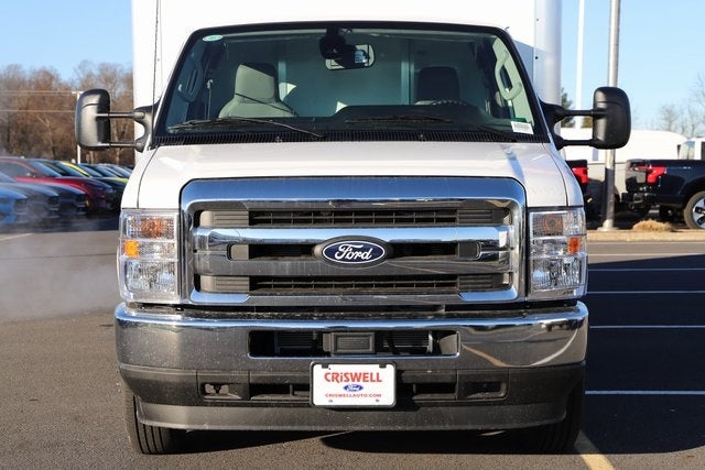 2026 Ford E-350SD Base Cutaway