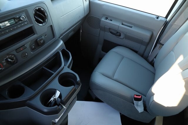 2026 Ford E-350SD Base Cutaway