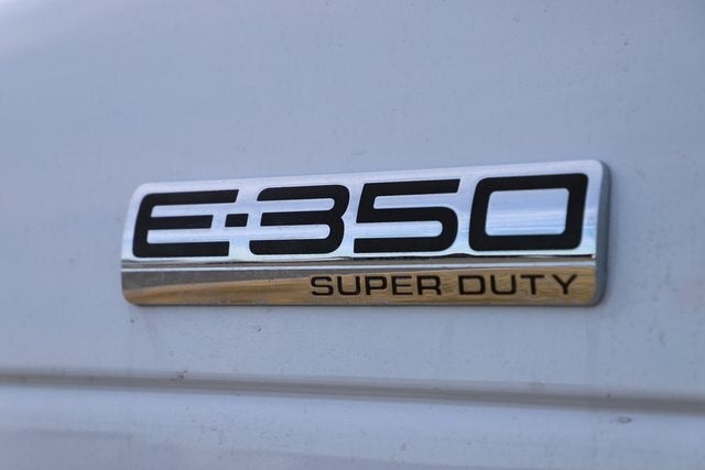 2026 Ford E-350SD Base Cutaway