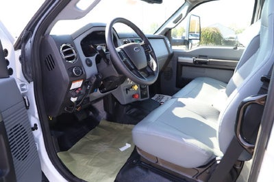 2027 Ford F-750SD Base