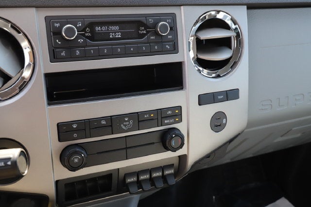 2027 Ford F-750SD Base