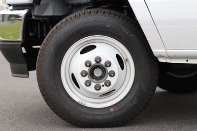 2027 Ford E-450SD Base DRW