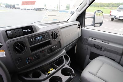 2027 Ford E-450SD Base DRW