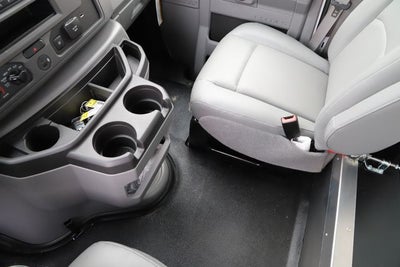 2027 Ford E-450SD Base DRW