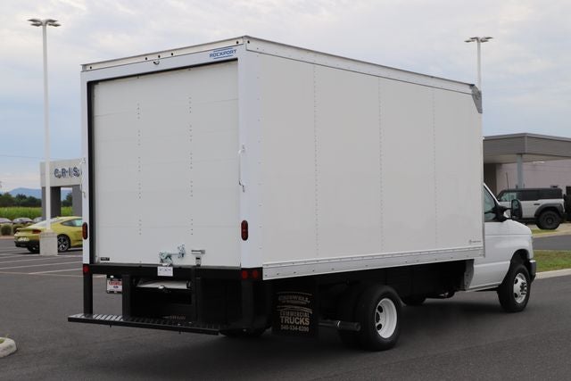 2027 Ford E-450SD Base DRW
