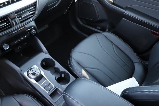 2025 Ford Escape Plug-In Hybrid Base