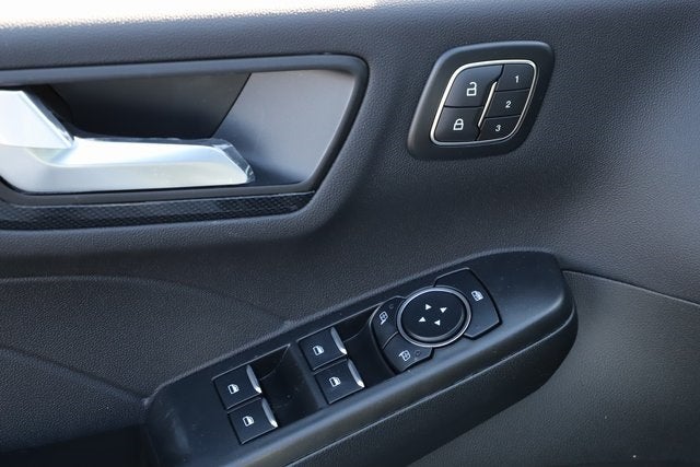 2026 Ford Escape Hybrid ST-Line Elite