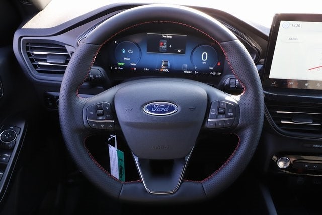 2026 Ford Escape Hybrid ST-Line Elite