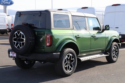 2025 Ford Bronco Outer Banks