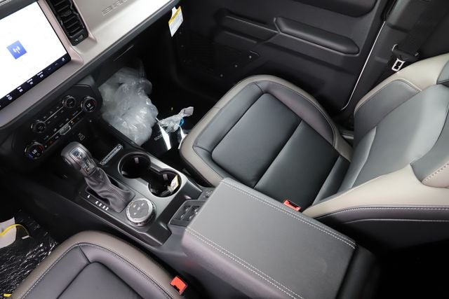 2026 Ford Bronco Outer Banks BRONCO DARK DRAIL PACKAGE