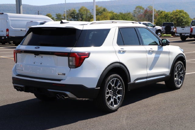 2027 Ford Explorer Platinum