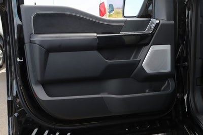 2025 Ford F-150 Lightning Platinum