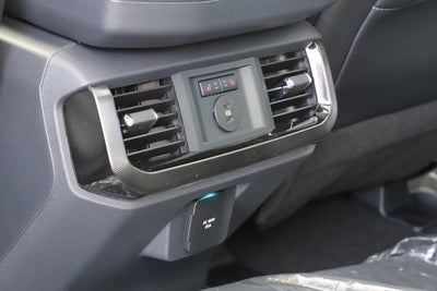 2025 Ford F-150 Lightning Platinum