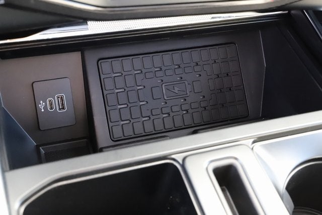 2025 Ford F-150 Lightning Platinum