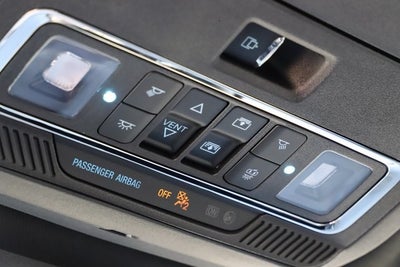 2025 Ford F-150 Lightning Platinum