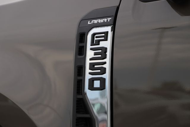 2026 Ford F-350SD Lariat DRW