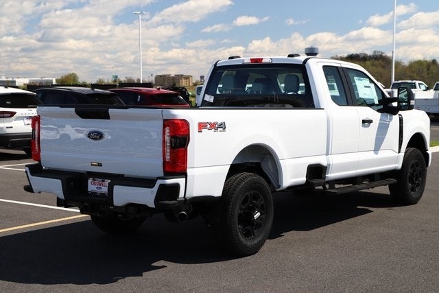2025 Ford F-350SD XL