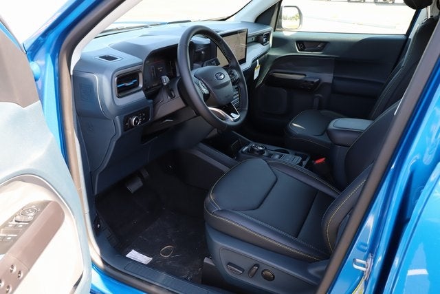 2025 Ford Maverick Lobo Standard