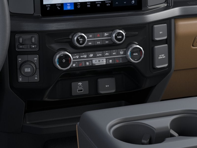 2026 Ford Super Duty F-350® Lariat®